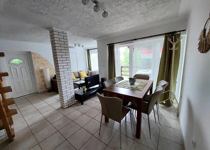 Panorama Pelso Ábrahámhegy